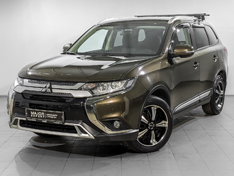 фото Mitsubishi Outlander III 2020