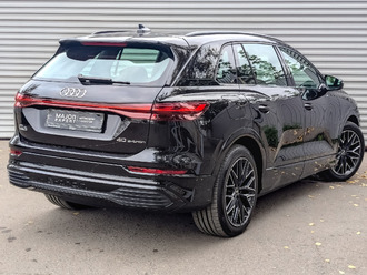 фото Audi Q5 e-tron 2022