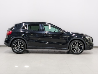 фото Mercedes-Benz GLA (X156) 2019