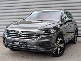 фото Volkswagen Touareg III 2021