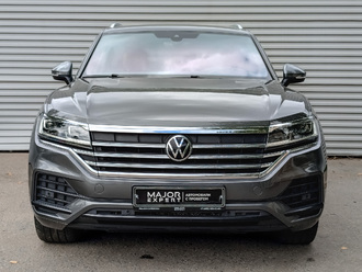 фото Volkswagen Touareg III 2021