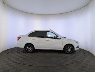 фото Lada Granta II 2023