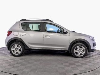 фото Renault Sandero II 2018