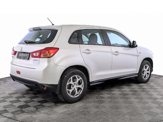 фото Mitsubishi ASX 2012