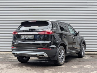 фото Geely Atlas Pro 2024