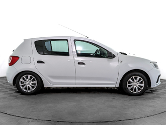 фото Renault Sandero II 2020