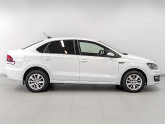 фото Volkswagen Polo Sedan 2019