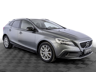 фото Volvo V40 II 2019