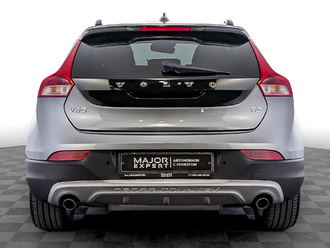 фото Volvo V40 Cross Country 2019 с пробегом