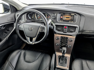 фото Volvo V40 Cross Country 2019 с пробегом
