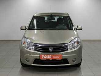фото Renault Sandero 2013