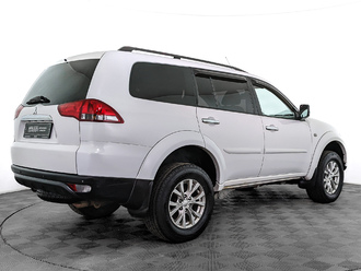фото Mitsubishi Pajero Sport II 2014