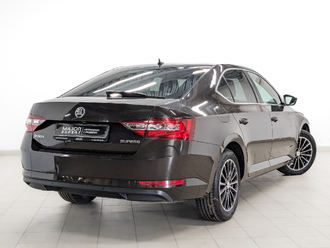 фото Skoda Superb III 2018