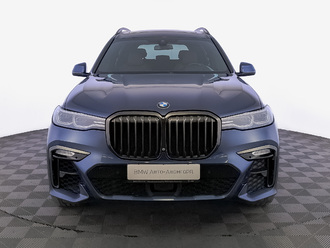 фото BMW X7 (G07) 2021