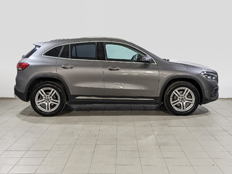 фото Mercedes-Benz GLA (H247) 2021