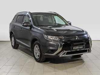 фото Mitsubishi Outlander III 2021
