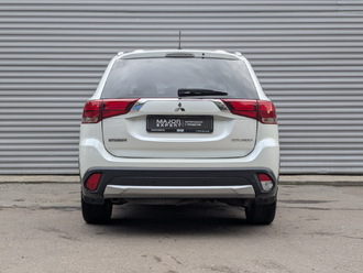Mitsubishi Outlander с пробегом в автосалоне Форис Авто