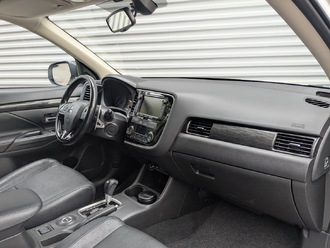 Mitsubishi Outlander с пробегом в автосалоне Форис Авто