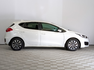 фото Kia Cee`d II 2018