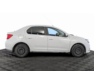 фото Renault Logan II 2017