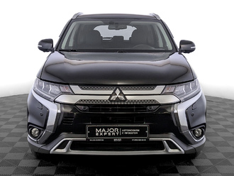 фото Mitsubishi Outlander III 2020