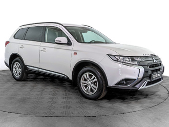 фото Mitsubishi Outlander III 2021