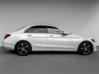 фото Mercedes-Benz C (W/S205) 2019