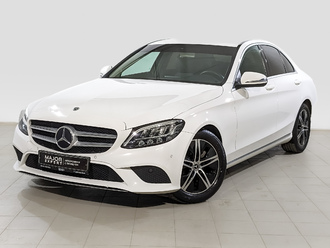фото Mercedes-Benz C (W/S205) 2019