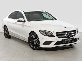 фото Mercedes-Benz C (W/S205) 2019