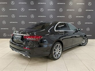 фото Mercedes-Benz E (W/S213) 2022