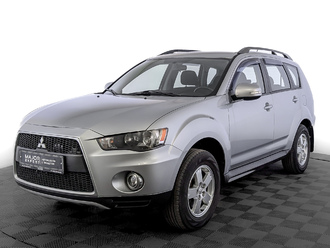 фото Mitsubishi Outlander II 2011