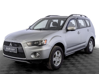 фото Mitsubishi Outlander II 2011
