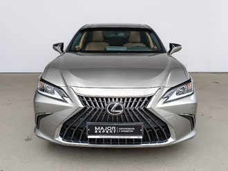 фото Lexus ES VII 2021