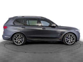 фото BMW X7 (G07) 2020