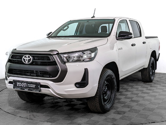 фото Toyota Hilux VIII 2021