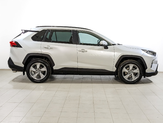 фото Toyota RAV 4 V 2021