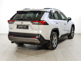 фото Toyota RAV 4 V 2021