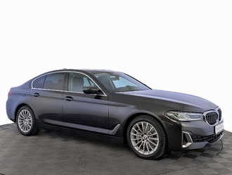 фото BMW 5 (G30/F90) 2023