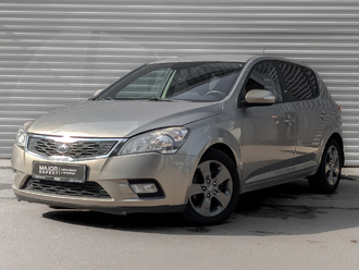 фото Kia Cee`d I 2010