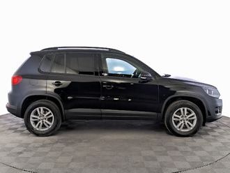 фото Volkswagen Tiguan I 2015