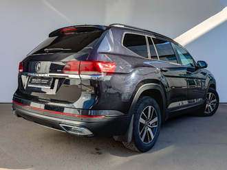 фото Volkswagen Teramont I 2021