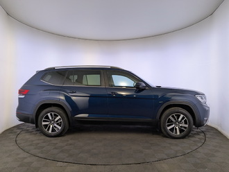 фото Volkswagen Teramont I 2022