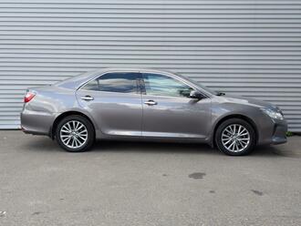 фото Toyota Camry VII 2016