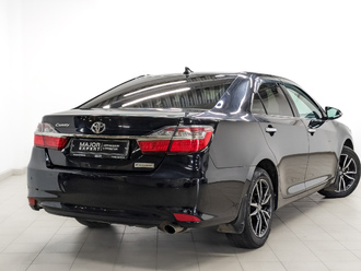 фото Toyota Camry VII 2017