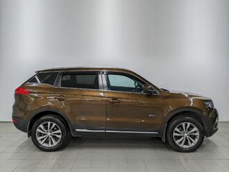 фото Geely Atlas 2019