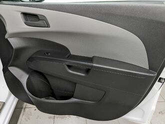 фото Chevrolet Aveo 2013 с пробегом