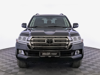 фото Toyota Land Cruiser 200 2018