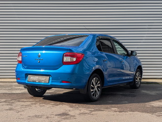 фото Renault Logan II 2015