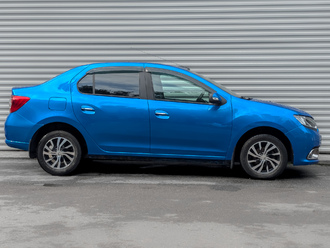 фото Renault Logan II 2015