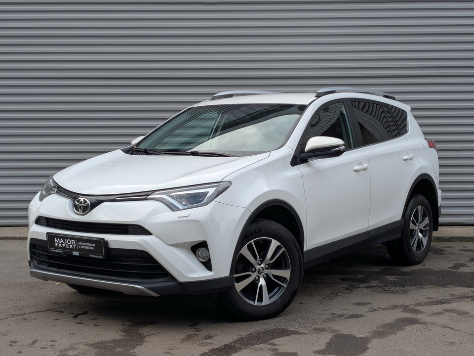 Toyota Rav-4 с пробегом в автосалоне Форис Авто